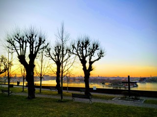 IMG_20190417_201610-EFFECTS